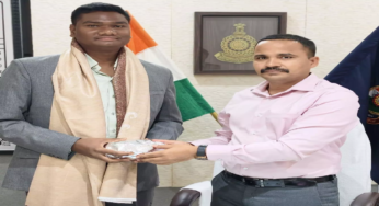 CG : UPSC परीक्षा पास करने वाले डायमंड सिंह ध्रुव का धमतरी एसपी ने किया सम्मान …