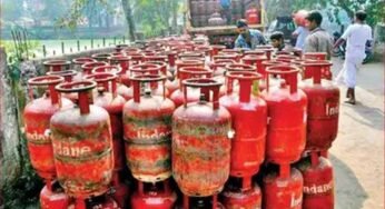 गैस एजेंसी पर छापा: जांच में गड़बड़ी उजागर, 961 भरे-खाली सिलेंडर जब्त