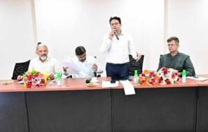 मंडीदीप औद्योगिक क्षेत्र में एलपीजी आपूर्ति व्यवस्था की हुई समीक्षा