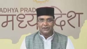 हर पंचायत में पैक्स के माध्यम से जन औषधि केंद्रों का किया जाएगा विस्तार : मंत्री  सारंग मैनिट में कार्यक्रम में शामिल हुए