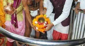 मुख्यमंत्री डॉ. यादव ने ममलेश्वर में जलाभिषेक एवं पूजन किया