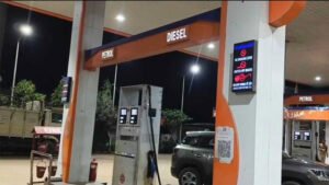 बिलासपुर में ईंधन का पर्याप्त भंडार, अफवाहों पर न दें ध्यान, कलेक्टर संजय अग्रवाल ने दी राहत