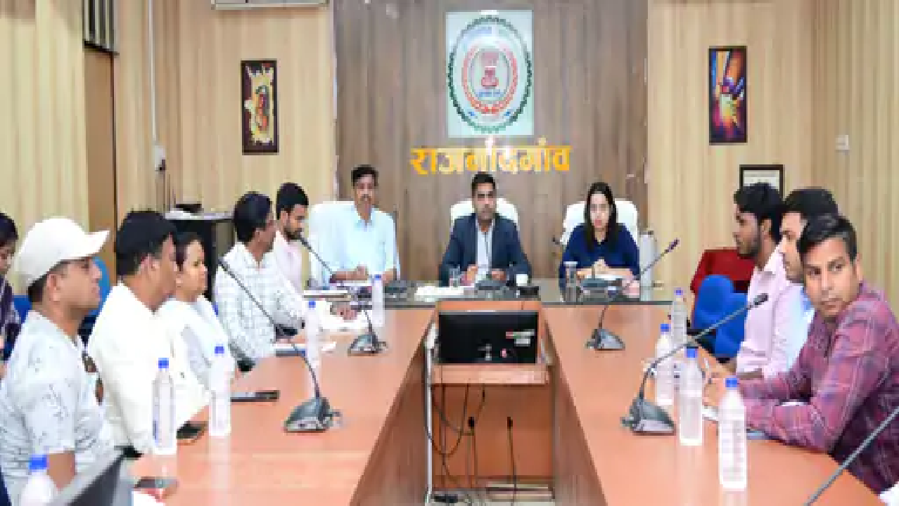 राजनांदगांव : सभी इंडस्ट्रीज व पावर प्लांट सुरक्षा मानकों का पालन करें…