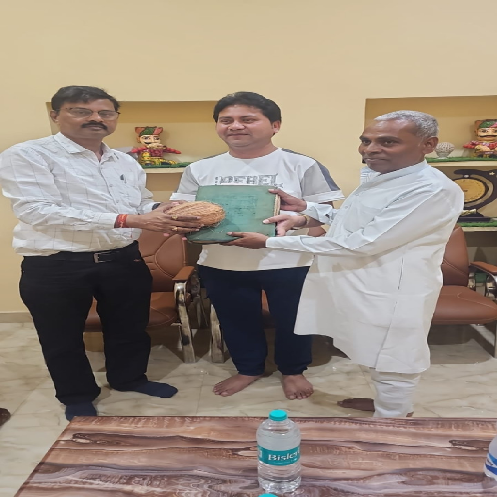 CG : सदगुरु कबीर आश्रम में मिली 326 वर्ष पुरानी दुर्लभ पाण्डुलिपियाँ