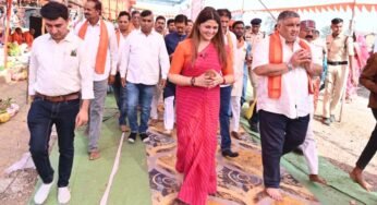 रायपुर : पर्यटन एवं संस्कृति मंत्री राजेश अग्रवाल कवर्धा के जानकी वन धाम शिवालय में आयोजित प्राण-प्रतिष्ठा समारोह में हुए शामिल