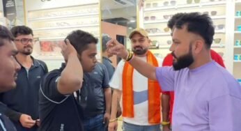 भोपाल-छिंदवाड़ा में लेंसकार्ट शोरूम पर बजरंग दल का प्रदर्शन, कर्मचारियों को तिलक और कलाई पर कलावा बांधा