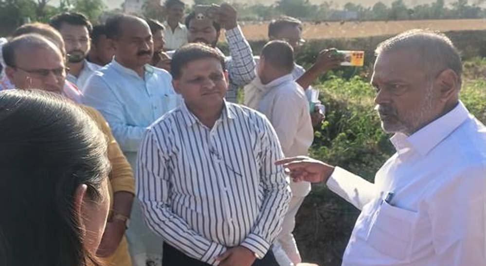 प्रभारी मंत्री कुशवाह का औचक निरीक्षण: सरकारी कार्यों का मूल्यांकन