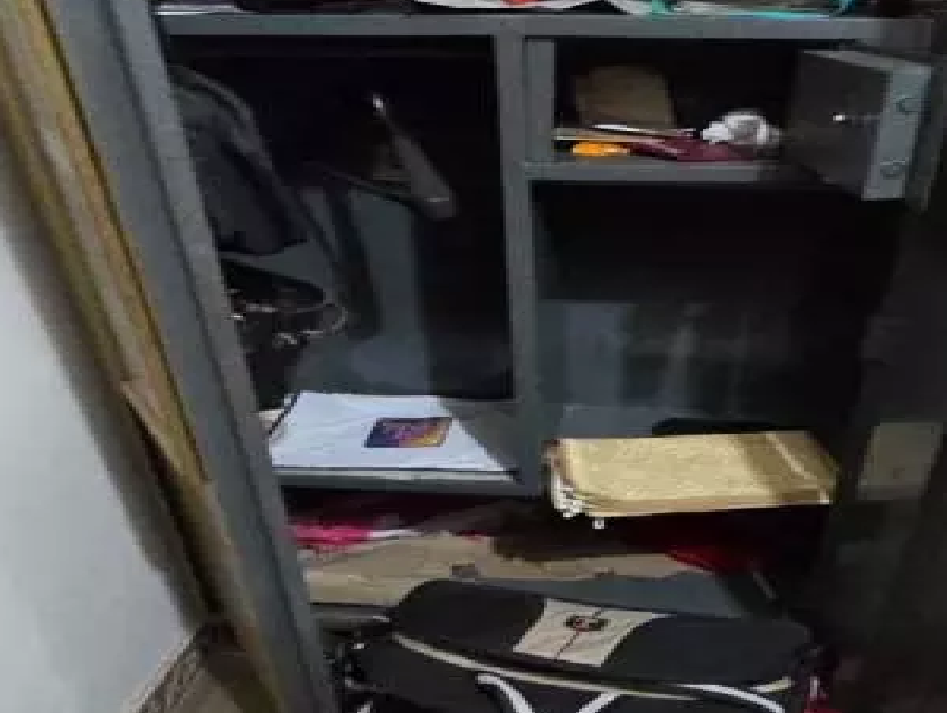 CG : वकील के घर 5 लाख की चोरी, शादी कार्यक्रम में व्यस्त था परिवार …