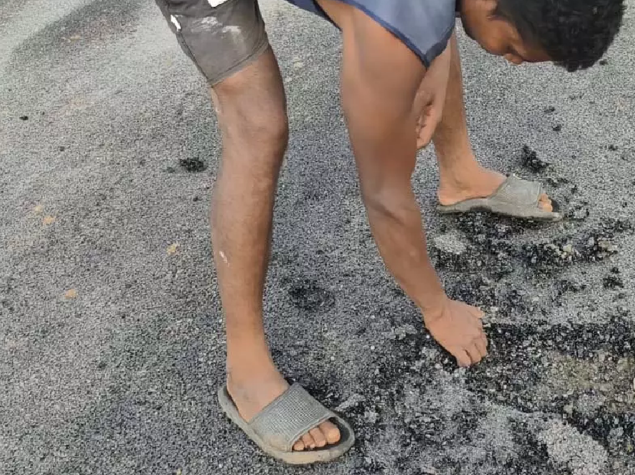 CG : सुरहुल गांव की पीएमजीएसवाई सड़क 10 दिन में उखड़ी, निर्माण गुणवत्ता पर उठे सवाल …