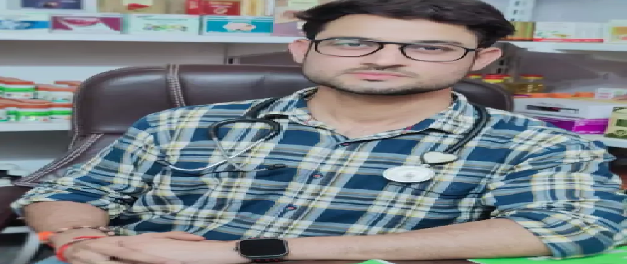 राजनांदगांव : संजीवनी 108 एक्सप्रेस एम्बुलेंस आम लोगों के लिए लाभकारी: डॉ. सिद्धांत …