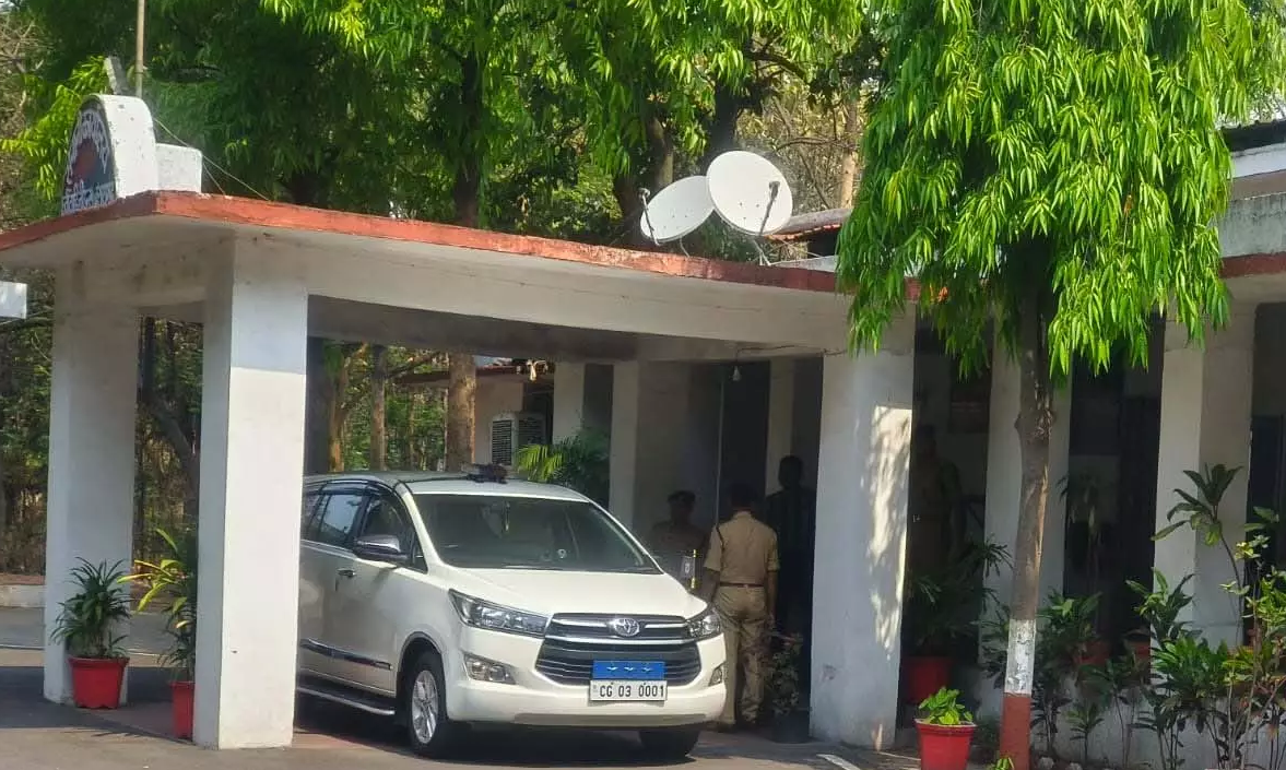 CG : DGP अरुण देव गौतम का रायगढ़ दौरा : कानून व्यवस्था, नवाचार और जनसहभागिता पर विशेष जोर ...