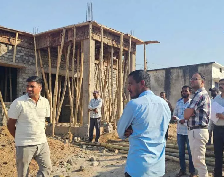 CG : सीईओ के निरीक्षण के दौरान सचिव गायब रहा, हो गया सस्पेंड …