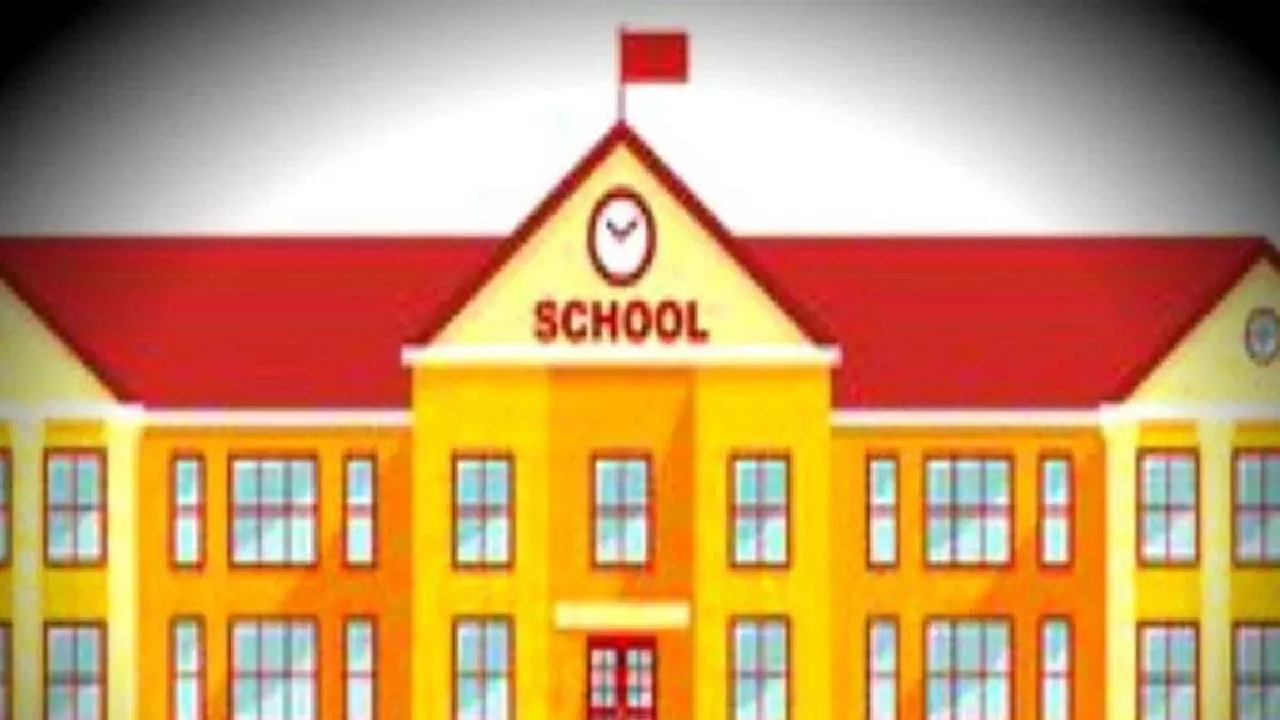 CG : 11 अप्रैल से स्कूल खुलने के टाइम बदला …