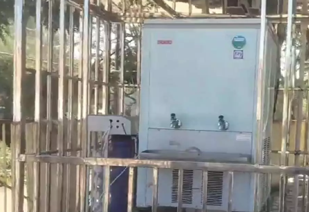 CG : रायपुर में कई जगह प्याऊ-कूलिंग शेल्टर शुरू, भीषण गर्मी को देखते प्रशासन ने की व्यवस्था …