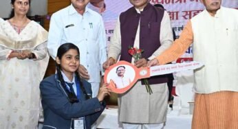 मेधावी छात्रों के लिए बड़ी राहत: मुख्यमंत्री नोनी बाबू शिक्षा योजना से मिल रही लाखों की सहायता