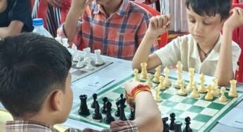 नक्सलगढ़ के युवा चमके: शतरंज में अंडर-15 में मयंक, अंडर-11 में अयांश ने जीता खिताब