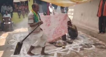 जलते अंगारों पर चलकर निभाई शादी की रस्म, दूल्हा-दुल्हन ने कायम रखी पीढ़ियों पुरानी परंपरा