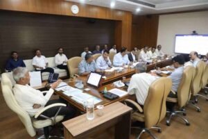 संपूर्ण प्रदेश में पेट्रोलियम पदार्थों की पर्याप्त उपलब्धता : मुख्य सचिव  जैन