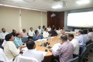 राज्य मंत्री लोधी ने की पर्यटन बोर्ड की समीक्षा