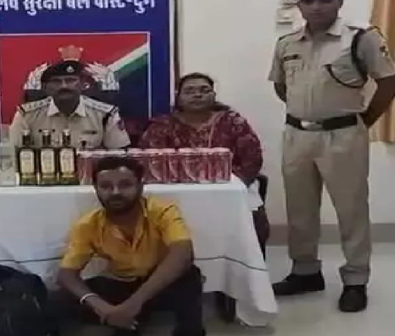 CG : ट्रेन में अटेंडेंट गिरफ्तार, AC कोच में शराब परोसते पकड़ा गया …