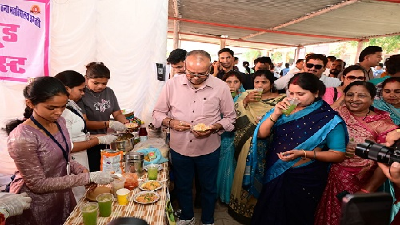 CG : युवा फेस्ट-2026 में दिखी प्रतिभा की चमक, विधायक अजय चंद्राकर ने किया विद्यार्थियों का उत्साहवर्धन …