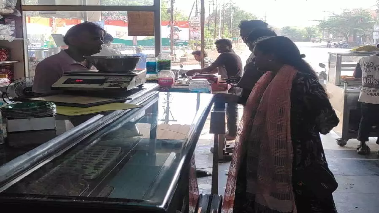 CG : संयुक्त जांच टीम ने भाटापारा में होटलो का किया निरीक्षण…