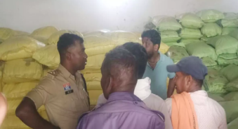 CG : खाद चोरी, डॉग स्क्वाड लेकर सहकारी गोदाम पहुंची पुलिस