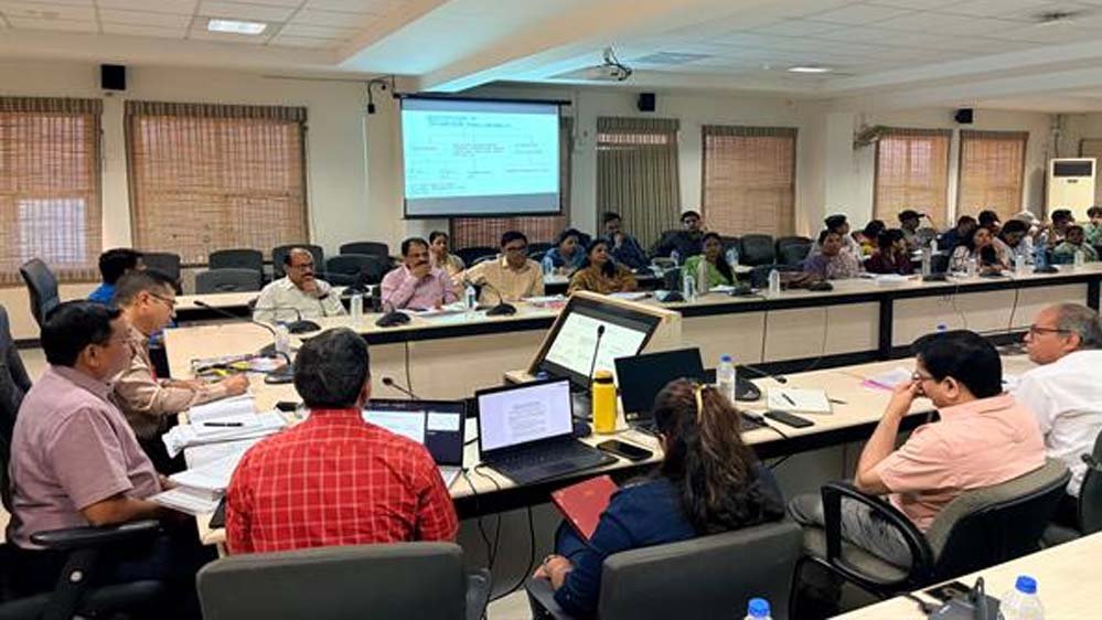 प्रत्येक पात्र बच्चे के लिए तैयार होगा इंडिविजुअल केयर प्लान : आयुक्त सुश्री निवेदिता