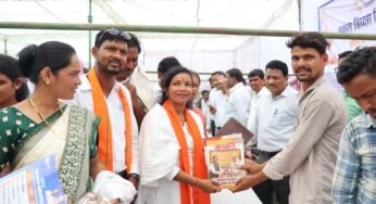 रायपुर : समाधान शिविर कुटरु में उमड़ा जनसैलाब- तपती धूप में भी दिखा शासकीय योजनाओं के प्रति ग्रामीणों का भारी उत्साह