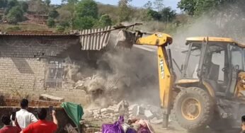 महामाया पहाड़ में अतिक्रमण हटाने बुलडोजर चला, डबरीपानी में पुलिस फोर्स तैनात; 157 लोगों का कब्जा हटाया जाएगा