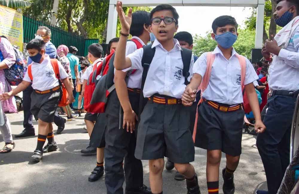 गर्मी की छुट्टियों में स्कूल खोलना पड़ा भारी, DPI ने कार्रवाई के दिए सख्त निर्देश