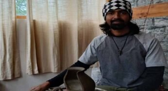 मिट्टी से रची पहचान: युवा कलाकार उत्तम साहू ने OSOA में बिखेरा छत्तीसगढ़ी कला का जादू