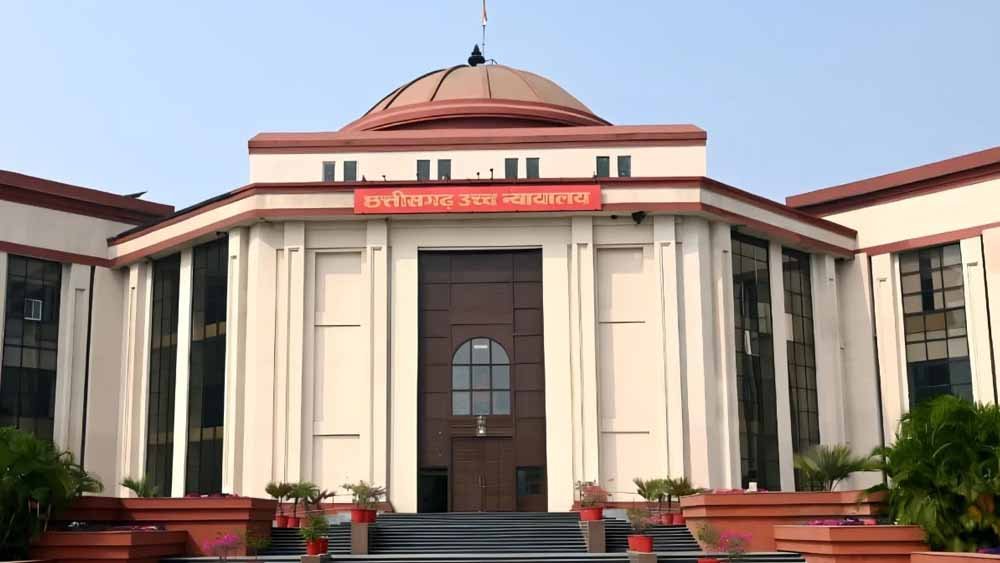 हाईकोर्ट में नौकरी पाने के लिए फर्जी सर्कुलर पेश, डॉक्टर ने मानी गलती; याचिका खारिज