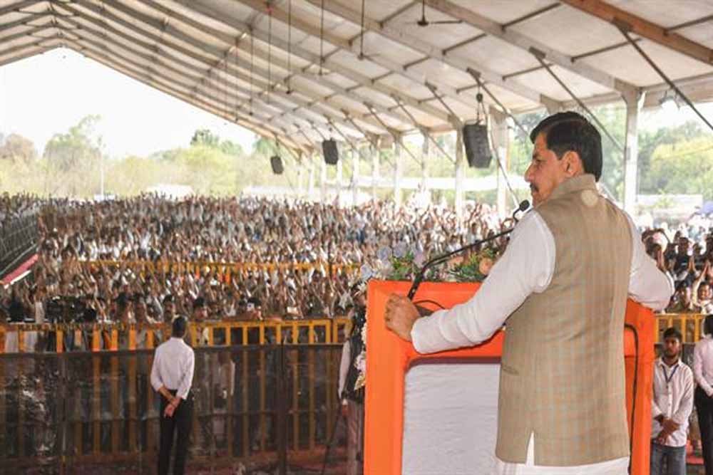 ग्रामीण विकास में रोजगार सहायकों की महत्वपूर्ण भूमिका, राज्य सरकार इनके हित की चिंता करेगी : मुख्यमंत्री डॉ. यादव