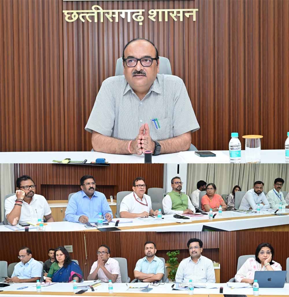 अबूझमाड़ में महुआ प्रसंस्करण के लिए बनेगा जनजातीय सहकारी मॉडल, संग्राहकों को हो रहा है सीधा ऑनलाइन भुगतान