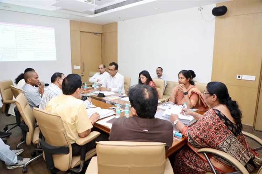 महिलाओं को रोजगार से जोड़ने के लिए बनेगा “रिसोर्स पूल” : मंत्री सुभूरिया