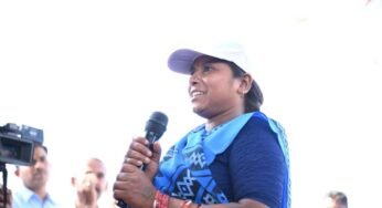 सरोधी की चौपाल में उभरी बदलाव की प्रेरक कहानी, स्वच्छता दीदी मनीषा मरकाम की आर्थिक स्थिति हुई सशक्त