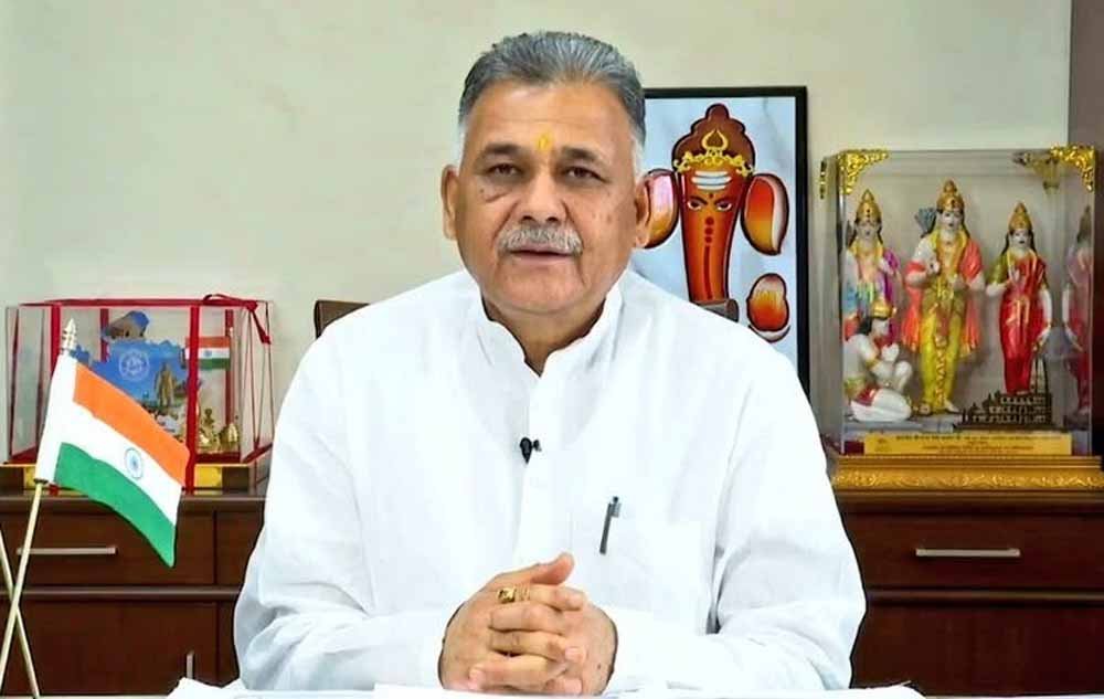 सुदूर अंचलों में आयुष स्वास्थ्य सेवाएं होंगी और सुदृढ़ : आयुष मंत्री परमार