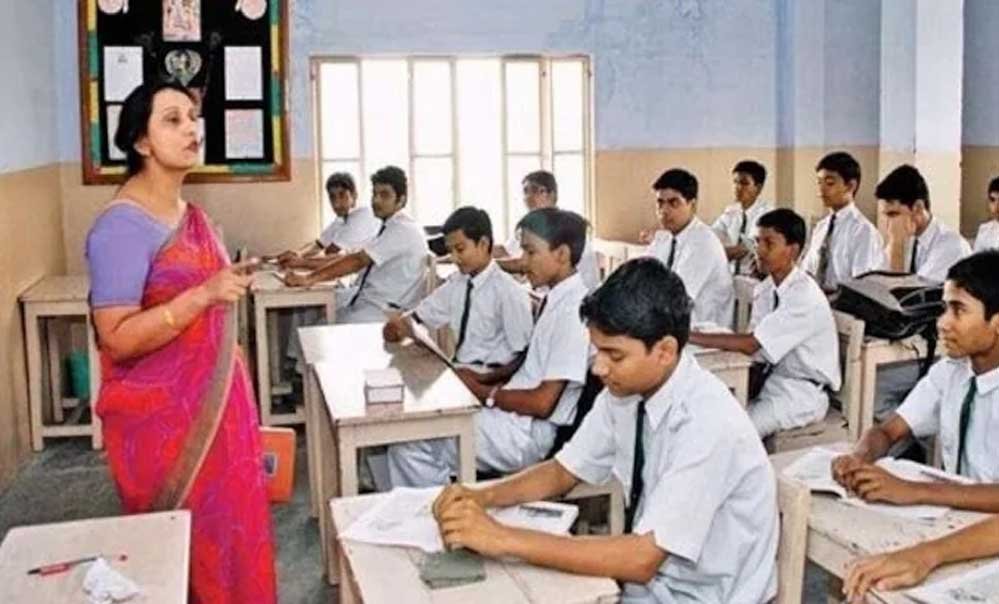 MP के 13 हजार शिक्षकों को बड़ा झटका, हाईकोर्ट ने निरस्त की मेरिट लिस्ट