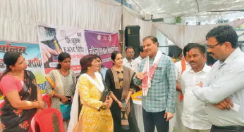 राजनांदगांव : 3 वार्डों से मिले 98 आवेदन श्रमिक कार्ड का वितरण…