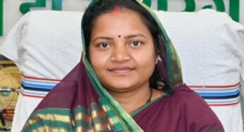 सुपोषण वृक्ष–मुनगा’ बनेगा जनआंदोलन, मंत्री लक्ष्मी राजवाड़े ने जनप्रतिनिधियों से किया पौधरोपण का आह्वान