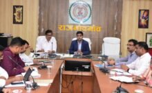 राजनांदगांव : सीएम हेल्पलाइन 1076 में प्राप्त आवेदनों का प्राथमिकता के साथ समय-सीमा में करें गुणवत्तापूर्ण निराकरण - कलेक्टर