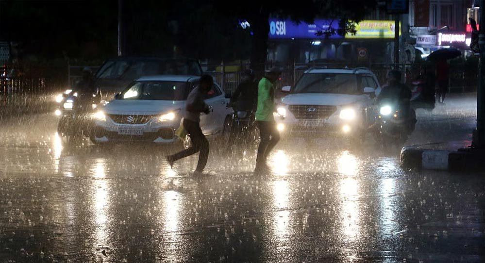 Monsoon 2026: मानसून से पहले उमस का कहर, बैतूल में 90% और भोपाल में 64% ह्यूमिडिटी; IMD का अलर्ट जारी