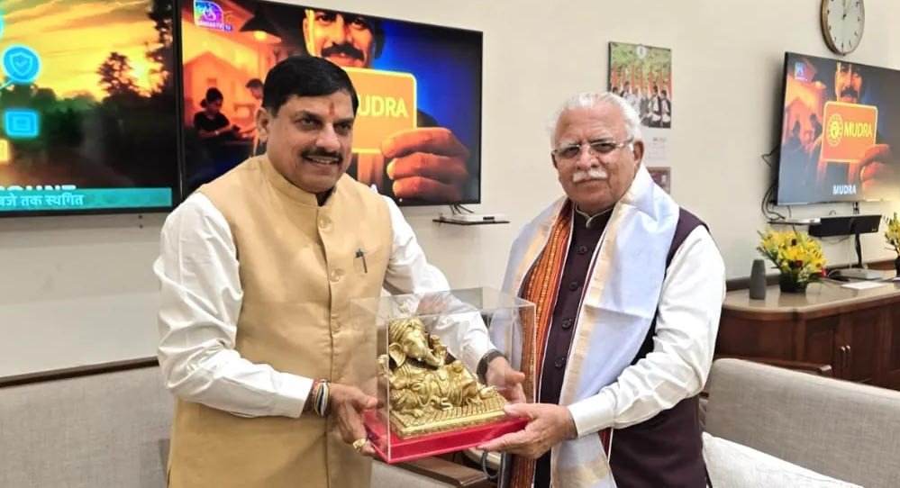 उज्जैन में एक्शन मोड में CM मोहन और केंद्रीय मंत्री खट्टर, कई विभागों की होगी हाई लेवल समीक्षा