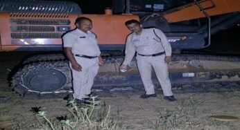 मुख्यमंत्री के कड़े निर्देशों का असर : अवैध खनन पर राज्य भर में हो रही कार्रवाई, धमतरी में 5 चैन माउंटेन मशीनें जब्त
