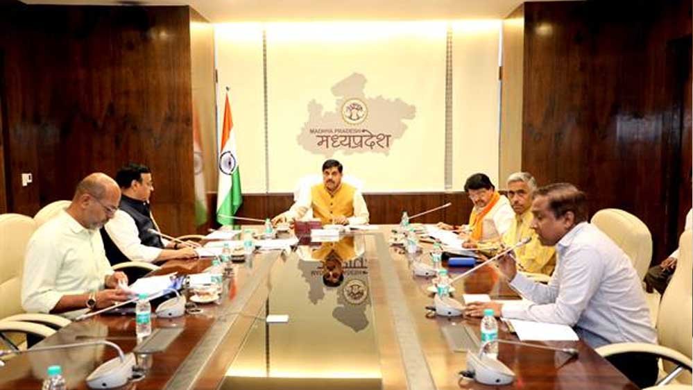 मेट्रो रेल यात्रियों की संख्या बढ़ाने के लिए पर्यटन विभाग का लें सहयोग : मुख्यमंत्री डॉ. यादव