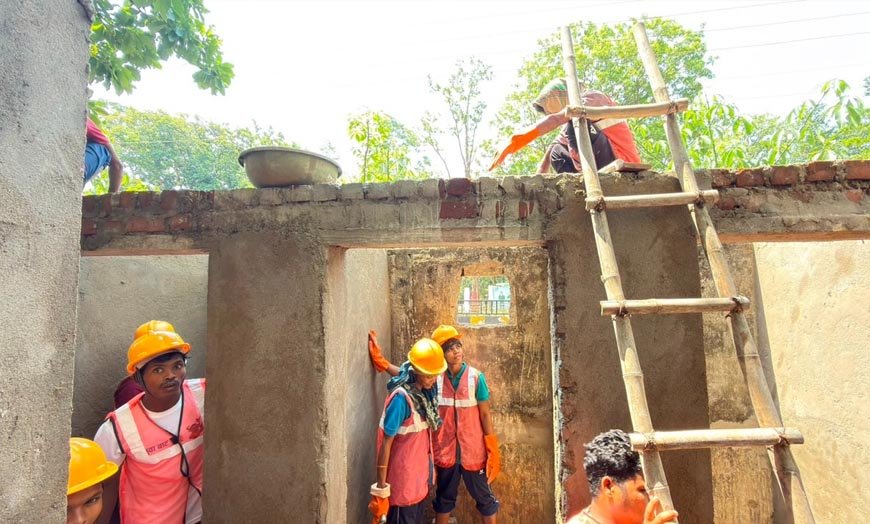 जब बंदूक छूटी, तो हाथों में आया सुनहरा भविष्य : सुकमा में आत्मसमर्पित युवाओं की जिंदगी लिख रही विकास की नई कहानी