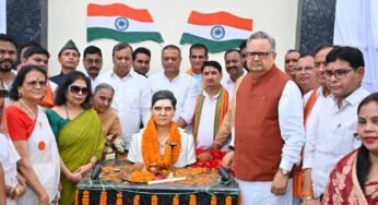 भाटापारा में गौरव का दिन, विधानसभा अध्यक्ष डॉ. रमन सिंह ने किया छत्तीसगढ़ महतारी और शहीद खोण्डे की प्रतिमा का अनावरण