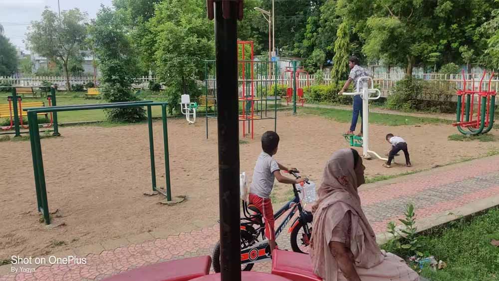 40 करोड़ की सरकारी जमीन विवाद में नया मोड़, 52 साल पुरानी रजिस्ट्री की होगी जांच