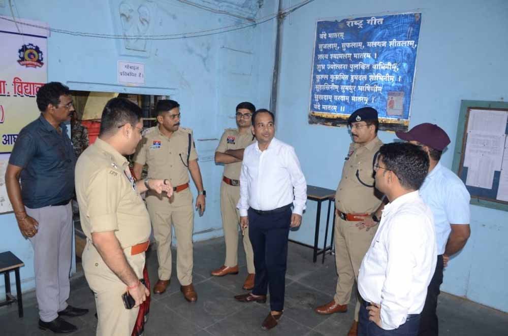 NEET UG 2026 री-एग्जाम को लेकर प्रशासन अलर्ट, कलेक्टर ने परीक्षा केंद्रों का किया निरीक्षण